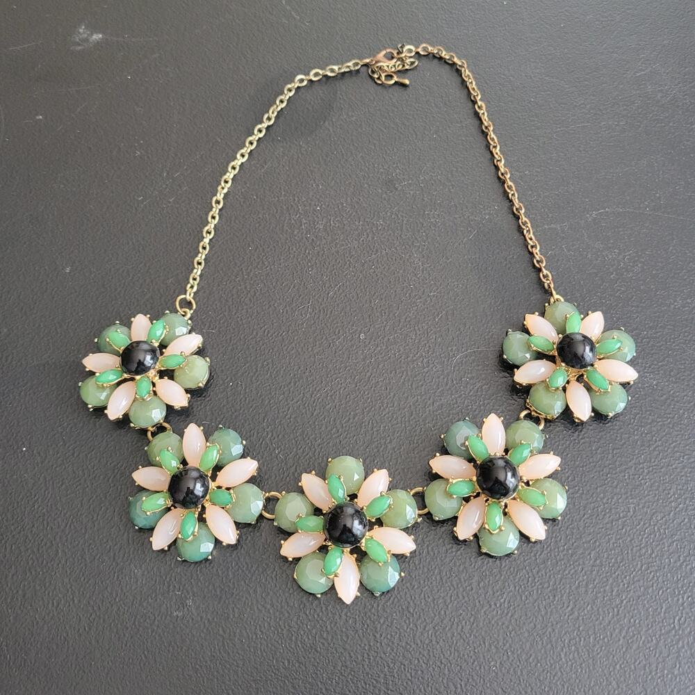 Vintage Necklace Jade Pink Black Flower Gold Tone 18 Inch Bling‎ Whimsy Coquette